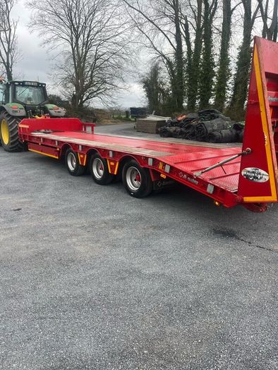 Broughan low loader
