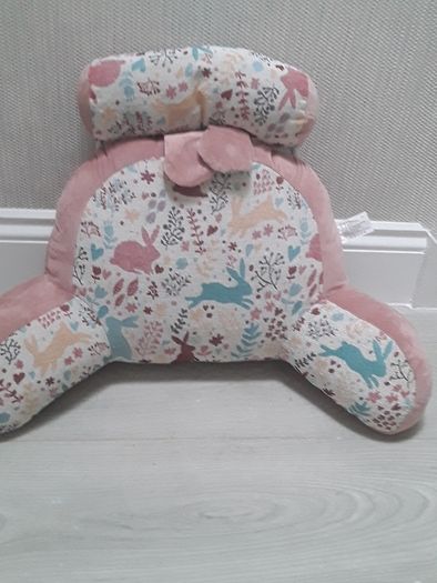 Reading cushion