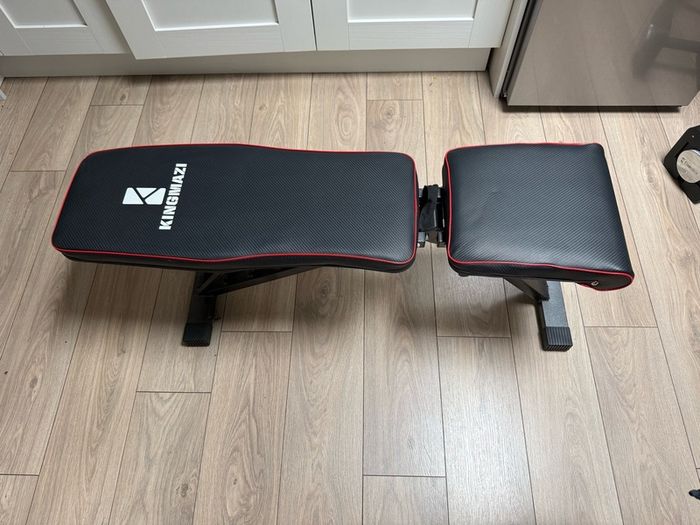 Adjustable Weight Bench
