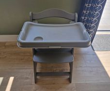 Hauck Alpha  Highchair