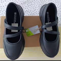 Girls school shoes Mountain Warehouse size 3 brand new