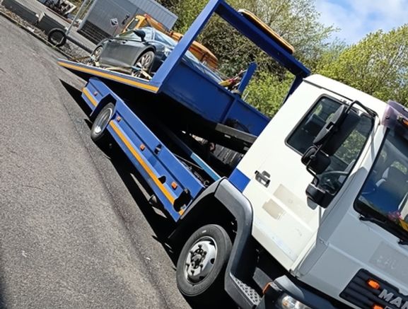 Tow truck/ breakdown assistance