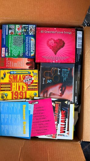 3000 Music CDs