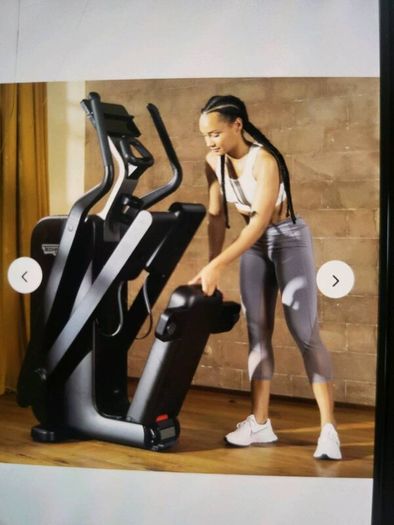 Crosstrainer by Technogym
