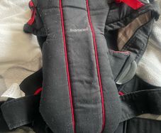 Baby bjorn carrier