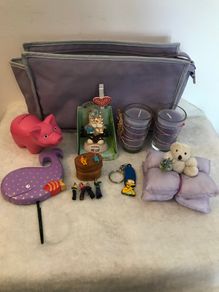 Lilac Wash Bag and trinkets