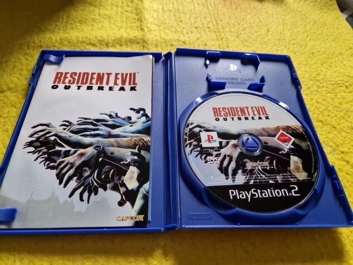 Resident Evil Outbreak   PlayStation2 ps2 games Original