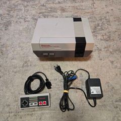 Original Nintendo NES Console With Original Controller & Power Cable