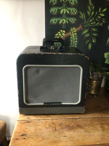 speaker cabinet