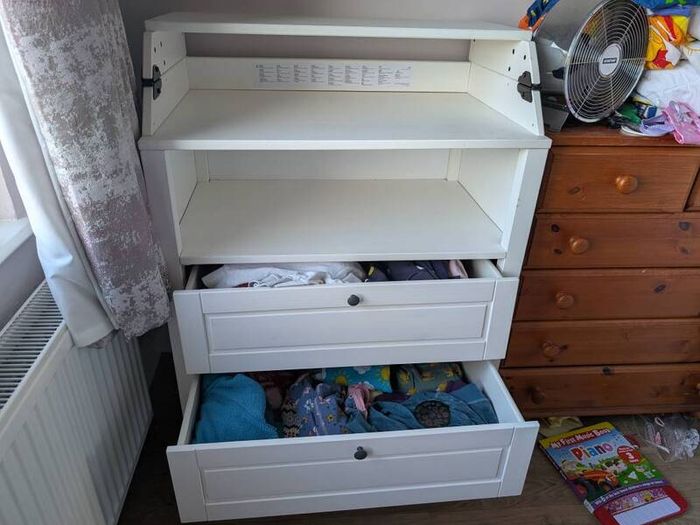 IKEA Sundvik Changing table