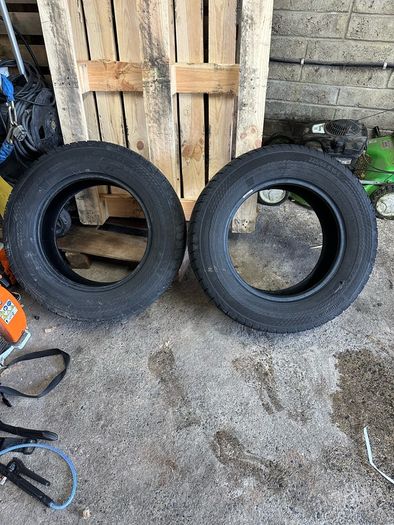225/65/16 Continental Tyres X2 (Van Tyres)