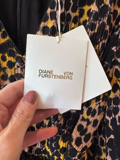 New with tags Diane Von Furstenburg midi. RRP 570.