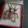 Tarantula Pink & White Sparkling Crystals Spider Brooch Shawl Pin Badge Image 5