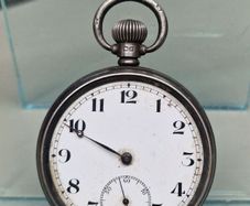 Antique Solid Silver Pocket Watch Hallmarked English 15 Jewel Swiss Movement Spares Repair