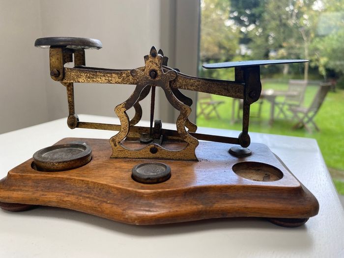 French postal weighing scale