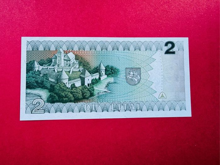 Lithuania   2. Litai  1993. Pick  54. Unc