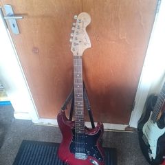 Fender Strat Replica (Squier Standard)