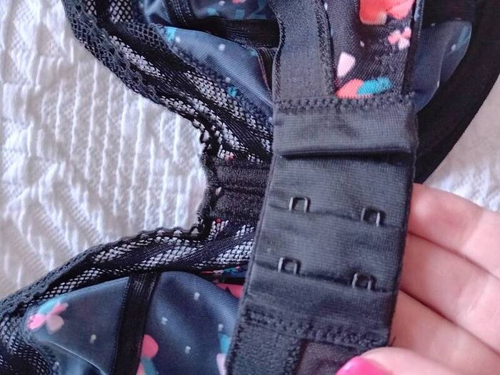 Freya Viva - Underwired Side Support Bra 32F and Briefs S - Black Floral - BNWT RRP 58