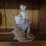 porcelain lady Image 2