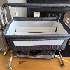 Baby cot baby walker