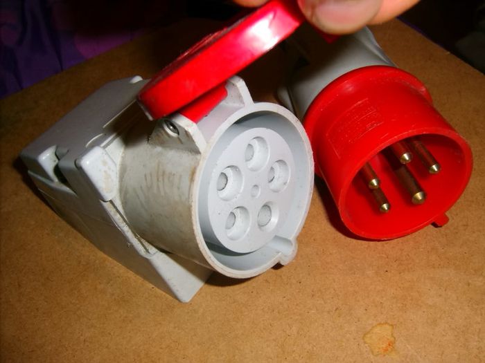 Splash proof fittings