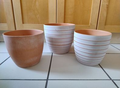 Set of 3 plant pots