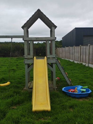 Kids Swing Set