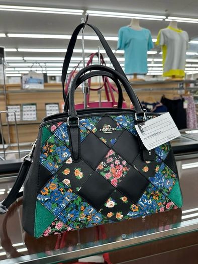 Coach hand bag