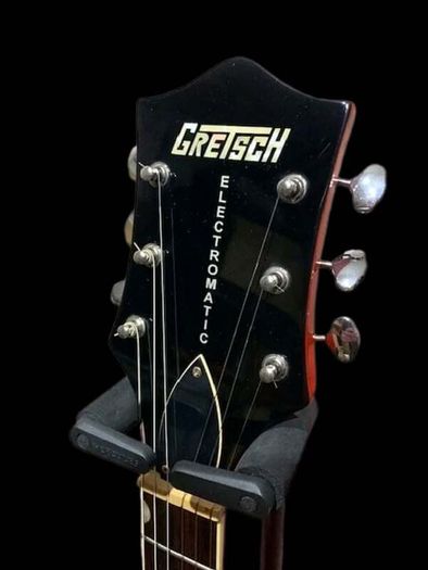 Gretsch 5122T Hollow Body guitar + Hard Case (Delivery available)