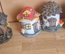 Set of  5 beautiful  fairy houses
