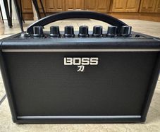 Boss katana mini Amplifier for Electric Guitar with power supply