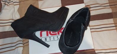 high heel ankle boots size 7