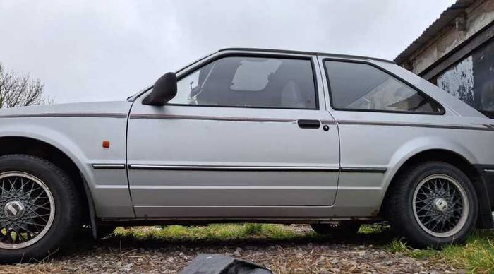 Ford Escort Mk4 1990