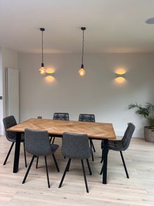 Dining Table & Chairs