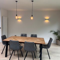 Dining Table & Chairs