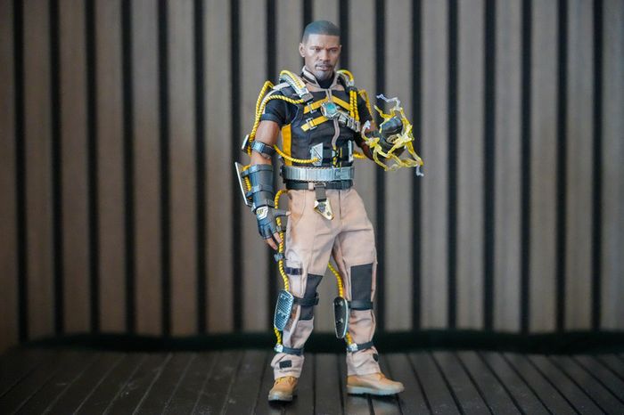 Hot Toys Electro - Spider-Man: No Way Home - MMS644 - 1/6 Scale