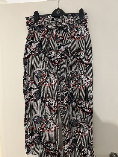 river island trousers