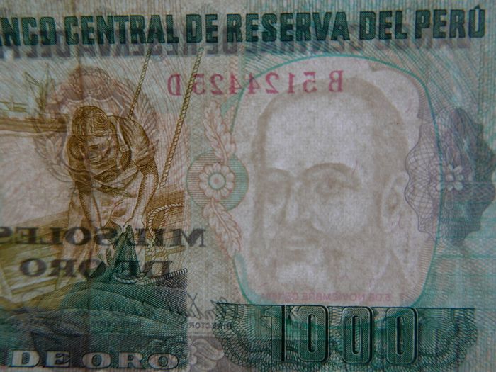 Variety of 10 Different Foreign Banknotes most of Peru