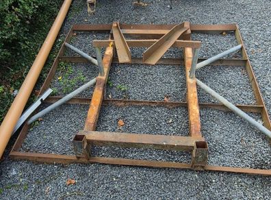 Land leveller