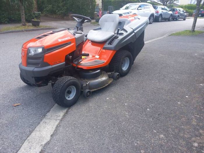 ride on lawnmower