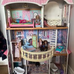 Dolls house