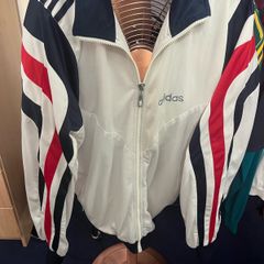 vintage Adidas top (ideal festival top)