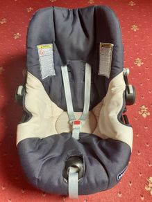Baby carrier car seat