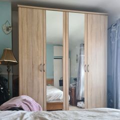 Warrdrobe double