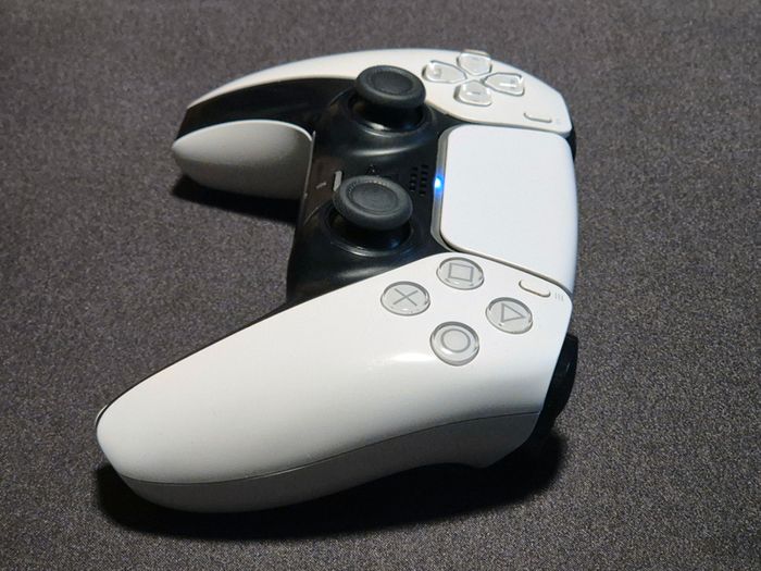 Official Sony PS5 DualSense Wireless Controller (FREE SHIPPING)