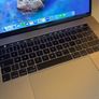 Macbook Pro 15' - Touchbar Image 4