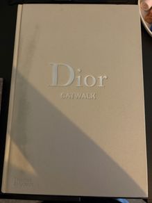 Dior Book