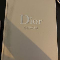 Dior Book