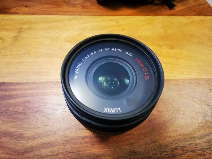 Panasonic G2 (14-42mm) digital mirrorless camera for sale