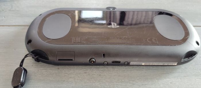 Ps Vita Slim Modded 128gb Henkaku almost Mint